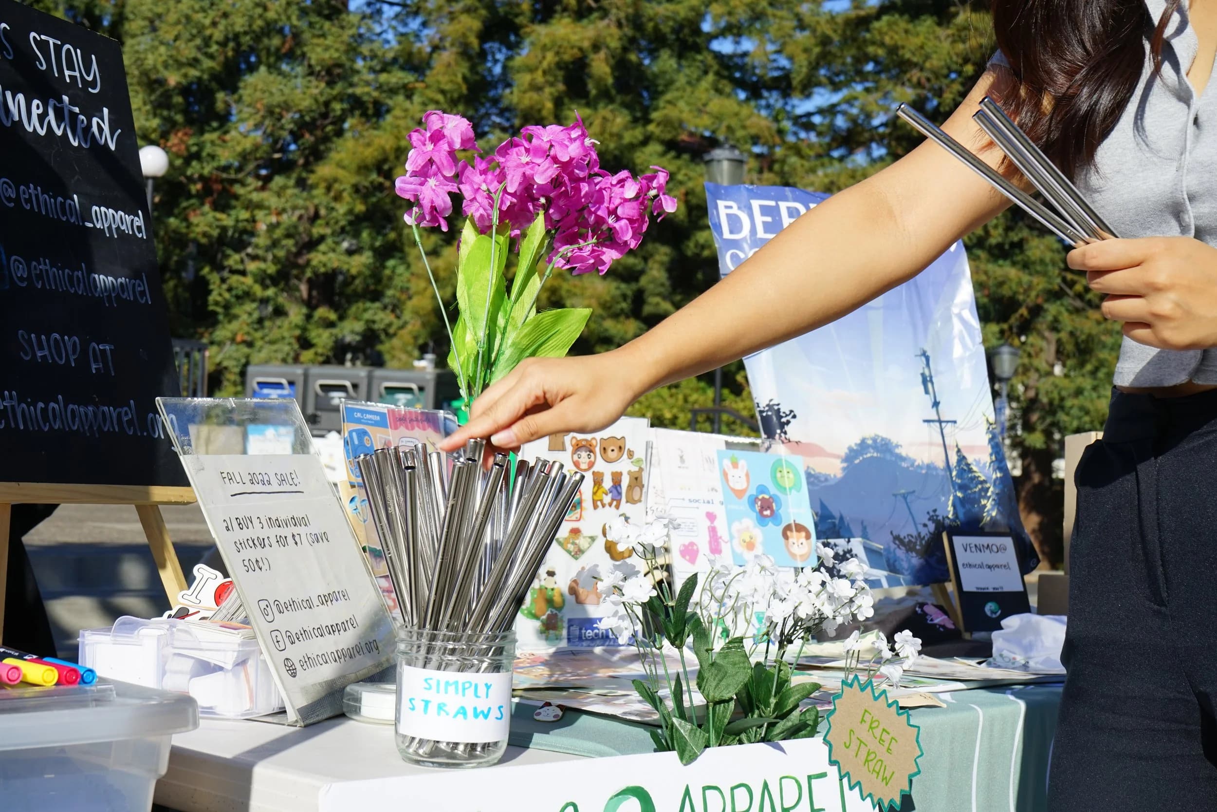 Fall 2022 | Zero Waste October: Straw Giveaway + Halloween Thrift Collection